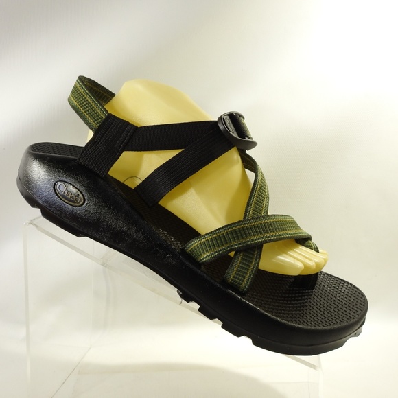 chaco water sandals
